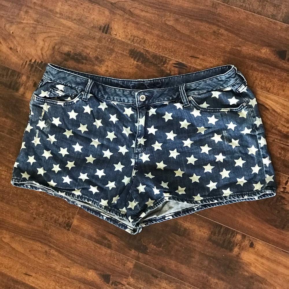 Arizona Star Plus Size 19 Shorts!⭐️